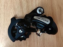 Schaltwerk Shimano Altus 7/8-Fach