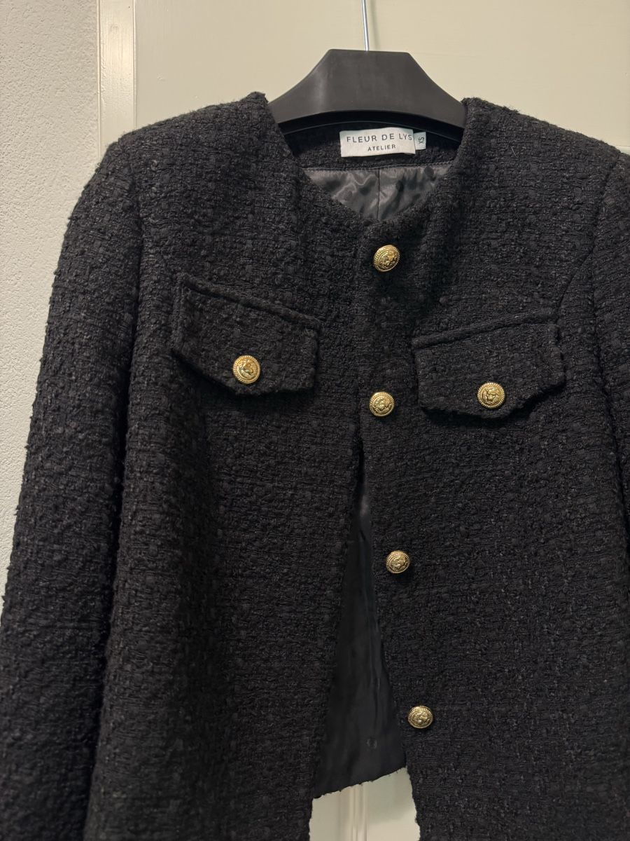 Giacche: Black Size xs Gold Buttons – Usato da Zürich venduto da Anastasiya_g 1