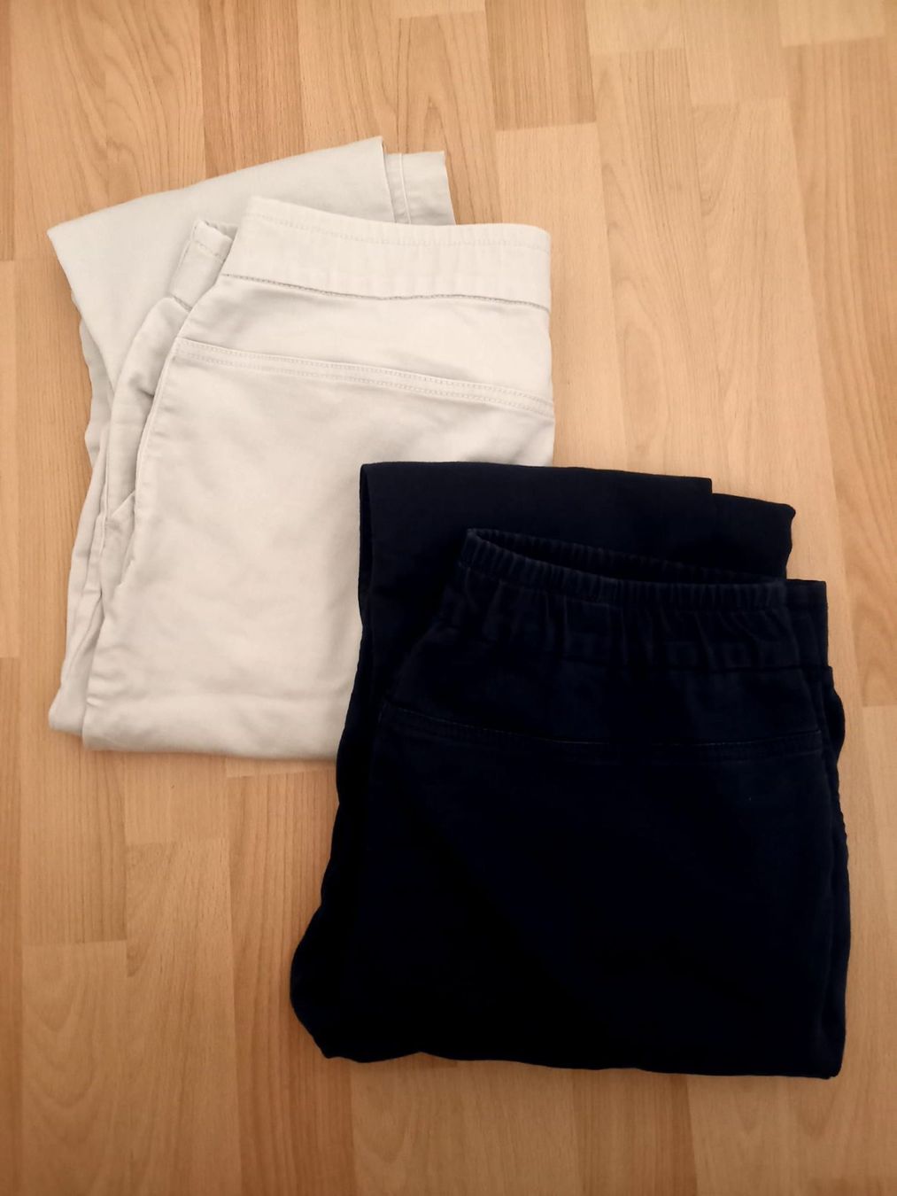 Pantaloni: Hosen – Usato da Kreuzlingen venduto da ng3 1