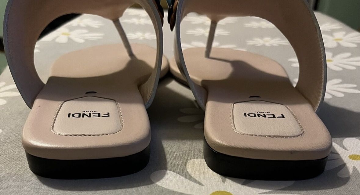 Fendi Scarpe da donna: FENDI Sandalen – Usato da Aarau venduto da drc_8b7f 5