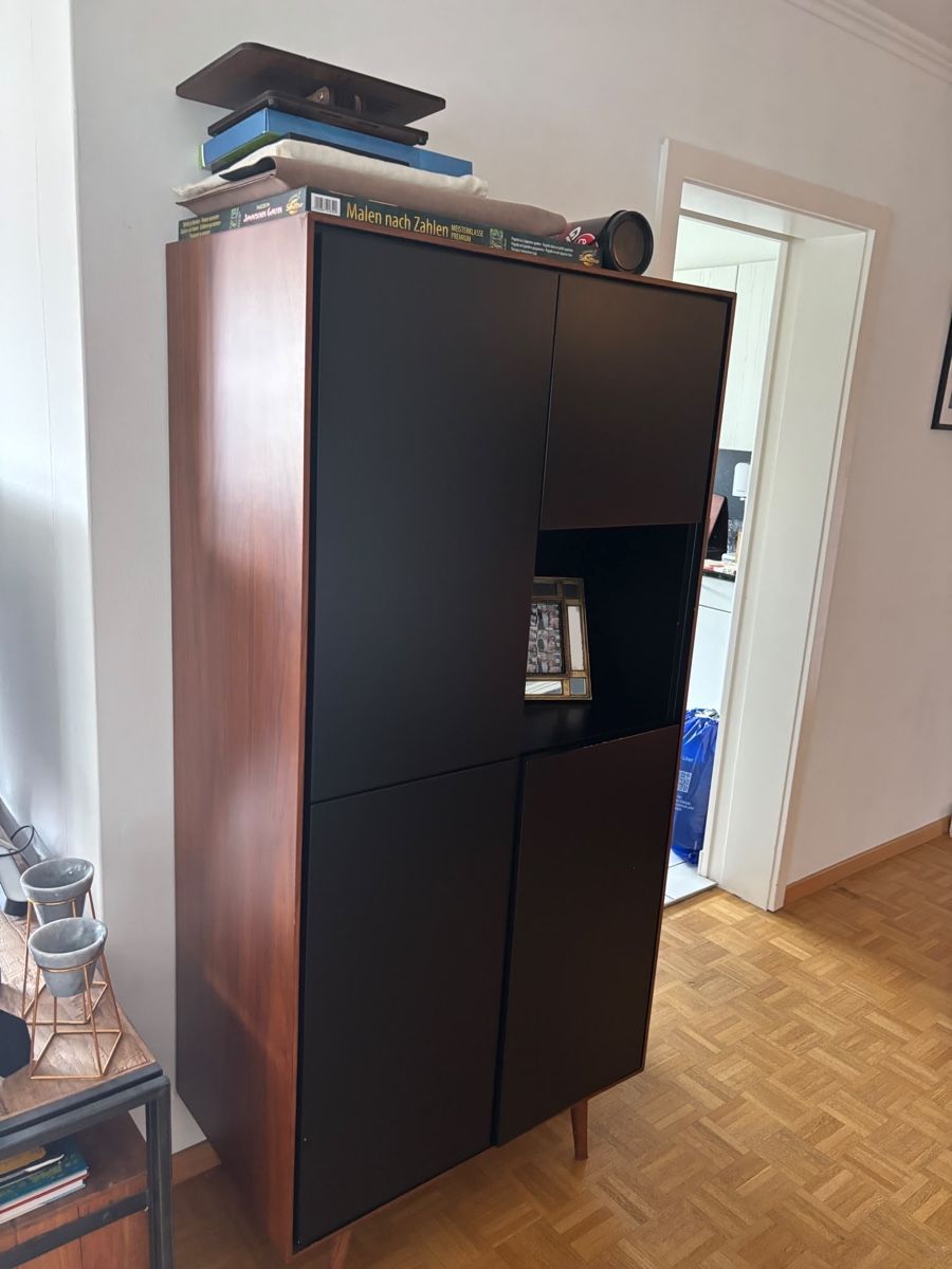 Büffets: Wood Custom Designed Highboard  – Gebraucht aus Zürich von Ashley2024
