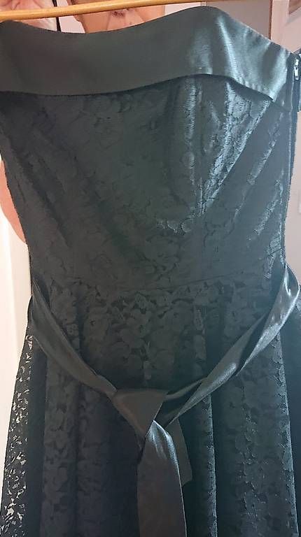Vestiti: Corsagenkleid mit Spitze in Schwarz – Usato da Marbach SG venduto da Maler35 2
