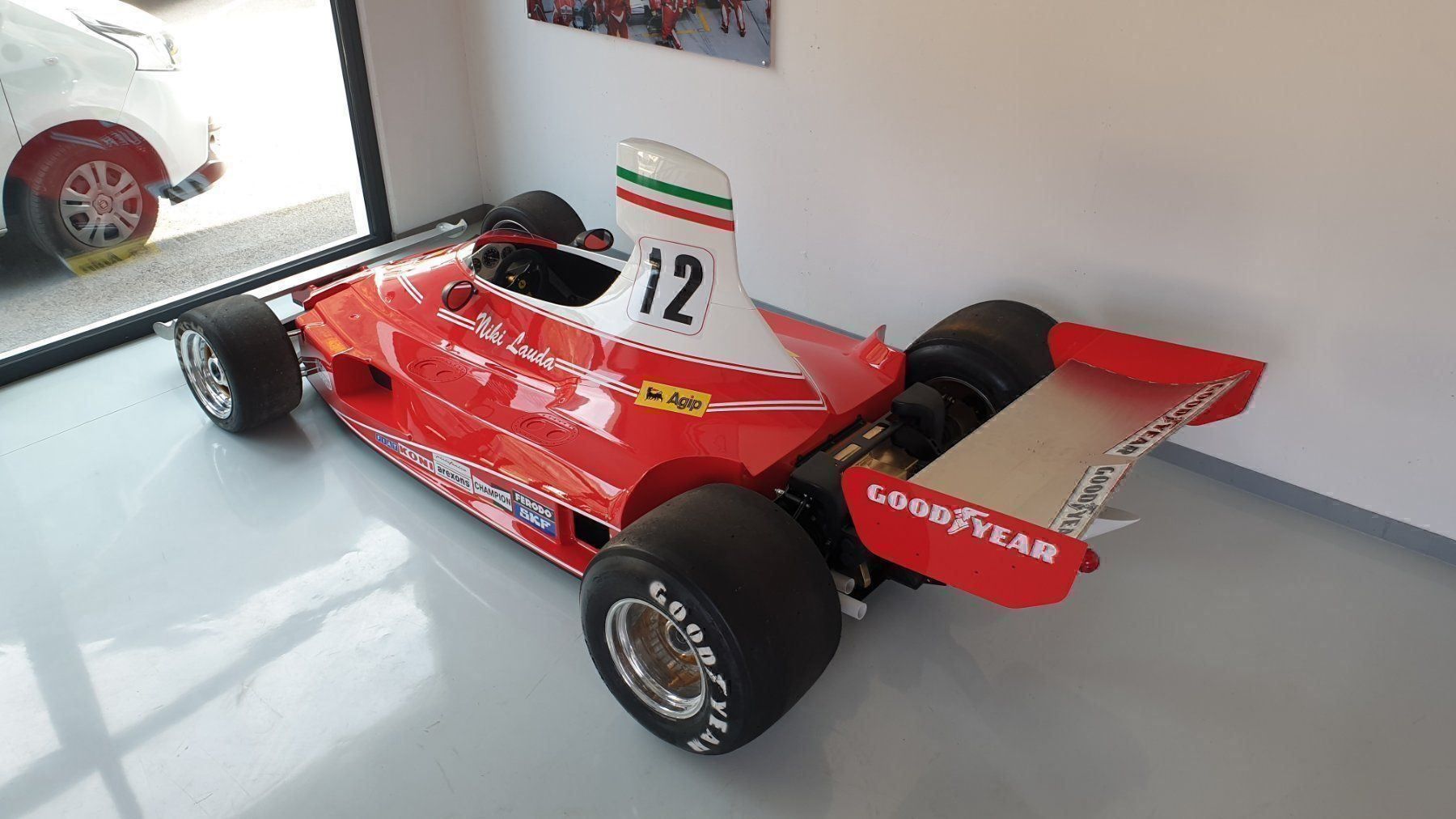 Giocattoli: Ferrari F312T  Lauda / Regazzoni Replica – Nuovo (secondo la descrizione) da Lumino venduto da DEMRacingSimulators 3