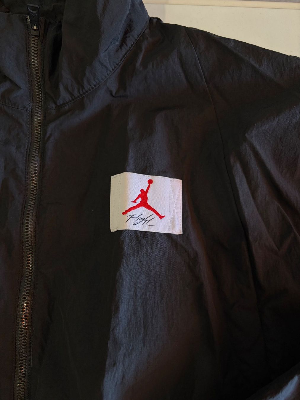 Jordan Jacken: Air Jordan Windbreaker Jacke Schwarz – Gebraucht aus Langenthal von Mupho8 1
