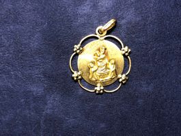 Anhänger Ave Maria mit Jesus aus 18 Karat Gelbgold Au 750