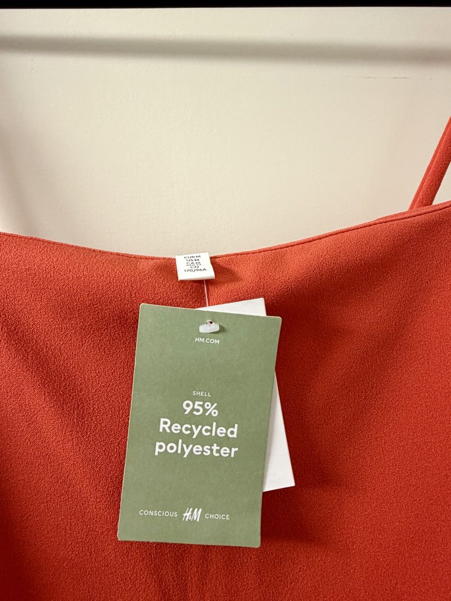 H&M Kleider: H&M orange mini dress - Medium – Neu und originalverpackt aus Fribourg von spy_67zb 3