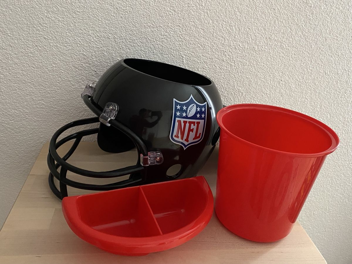 NFL Abiti antichi: Nfl Snackhelm – Nuovo (secondo la descrizione) da Arbon venduto da arminnnn 2