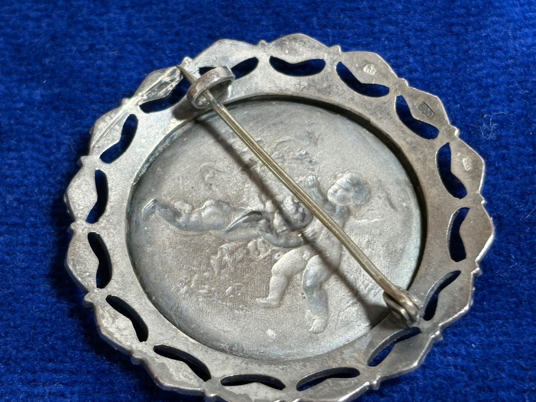 Spille & Fermagli: Brosche mit Engel 900 Silber – Usato da St. Peterzell venduto da verena40 1