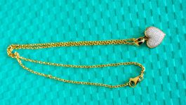 Goldkette mit Diamantanhänger in 750/18k.