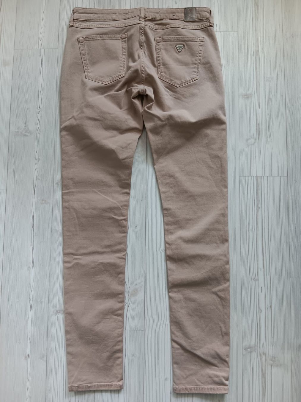 Guess Jeans: GUESS Jeans SKINNY LOW taille / Grosse 28 – Gebraucht aus Cossonay-ville von Super-Price-Quality 8