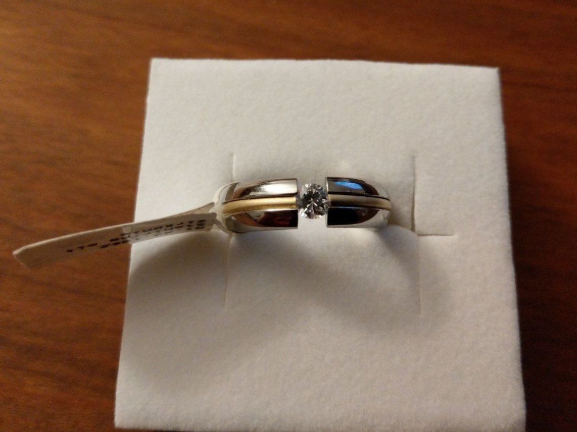 Ringe: Ring mit Gold und Zirkonia, NEU – Neu und originalverpackt aus Köniz von Kakadu22