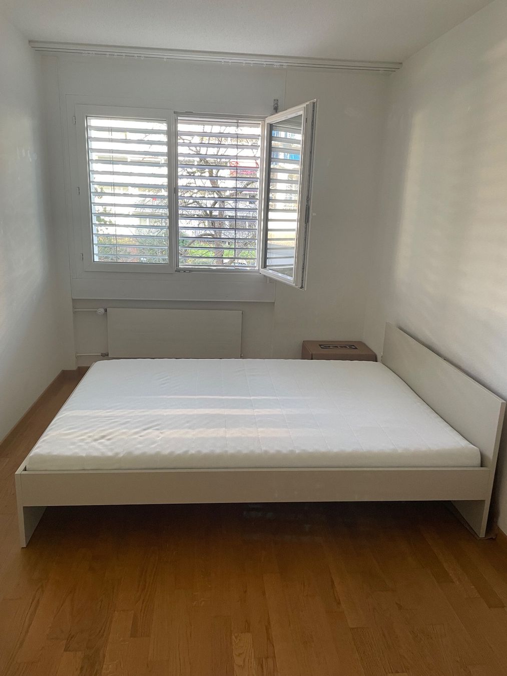 Ikea Letti: Bed Ikea 140x200cm – Usato da Zürich venduto da Slr19