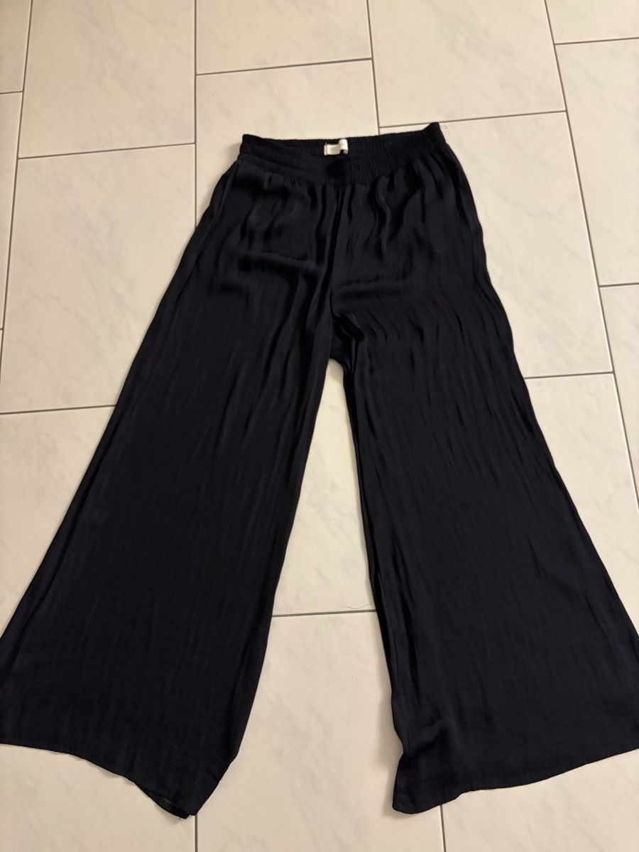 Zara Pantaloni: Zara Hose – Nuovo (secondo la descrizione) da Kirchberg BE venduto da LiiLaaLuu_98
