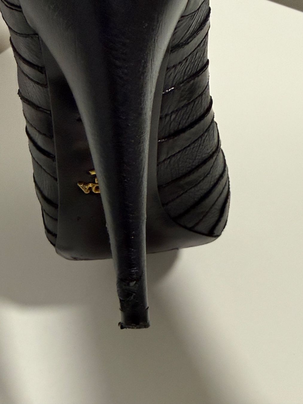 Prada Scarpe da donna: PRADA Stiefel im Metallic look – Usato da Buchs ZH venduto da KittyInStyle 6