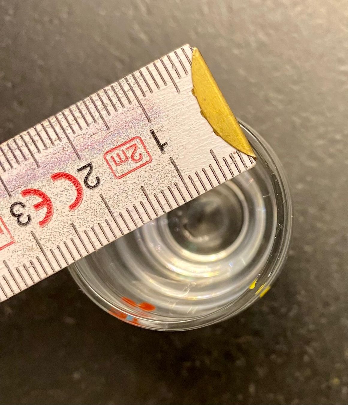 Bicchieri: 4er Set antike Schnapsgläsli mit bunten Blümchen Dekor – Usato da Krauchthal venduto da SamsPuce 2