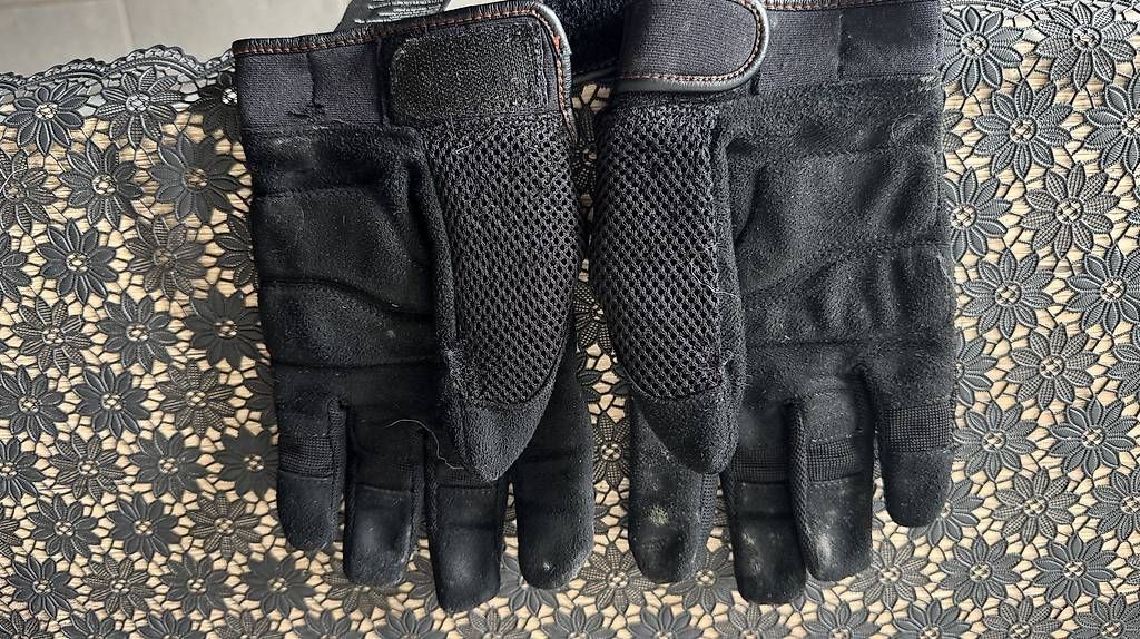 Handschuhe & Handstulpen: 2 Paar Harley Davidson Motorradhandschuhe – Gebraucht aus Beringen von Suni8 3