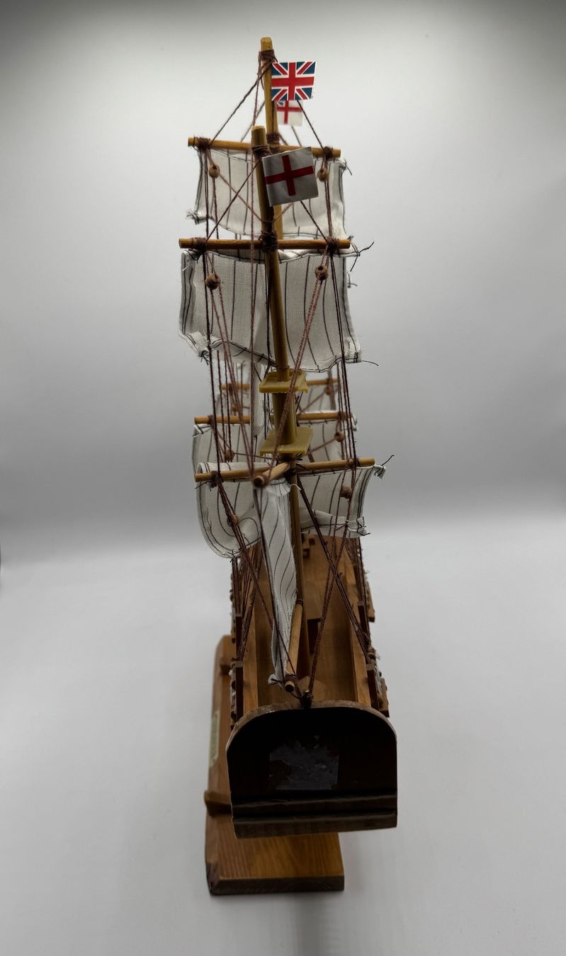 Kit di modellismo & Modellini statici: Schönes Holzschiff "Endeavour" Modellschiff Deko – Usato da Sachseln venduto da BONATI01 8