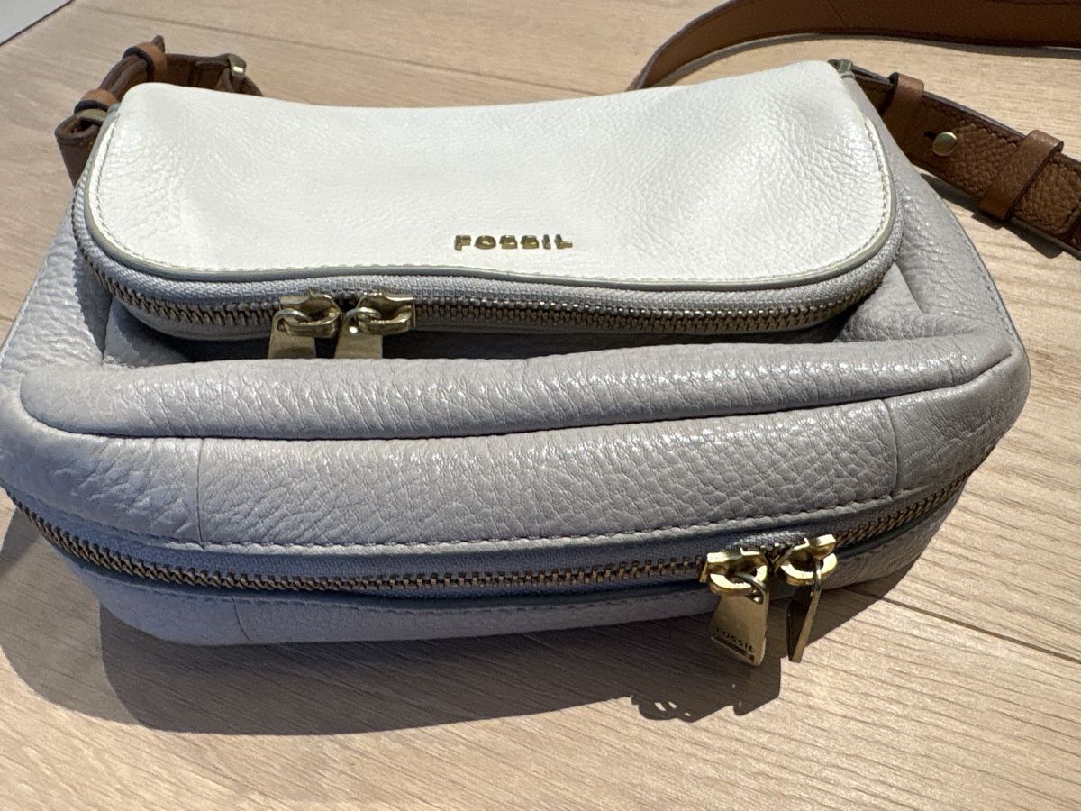 Fossil Taschen für Damen: Fossil Leder Umhängetasche – Gebraucht aus Neuhausen von ann-kathrin9 3