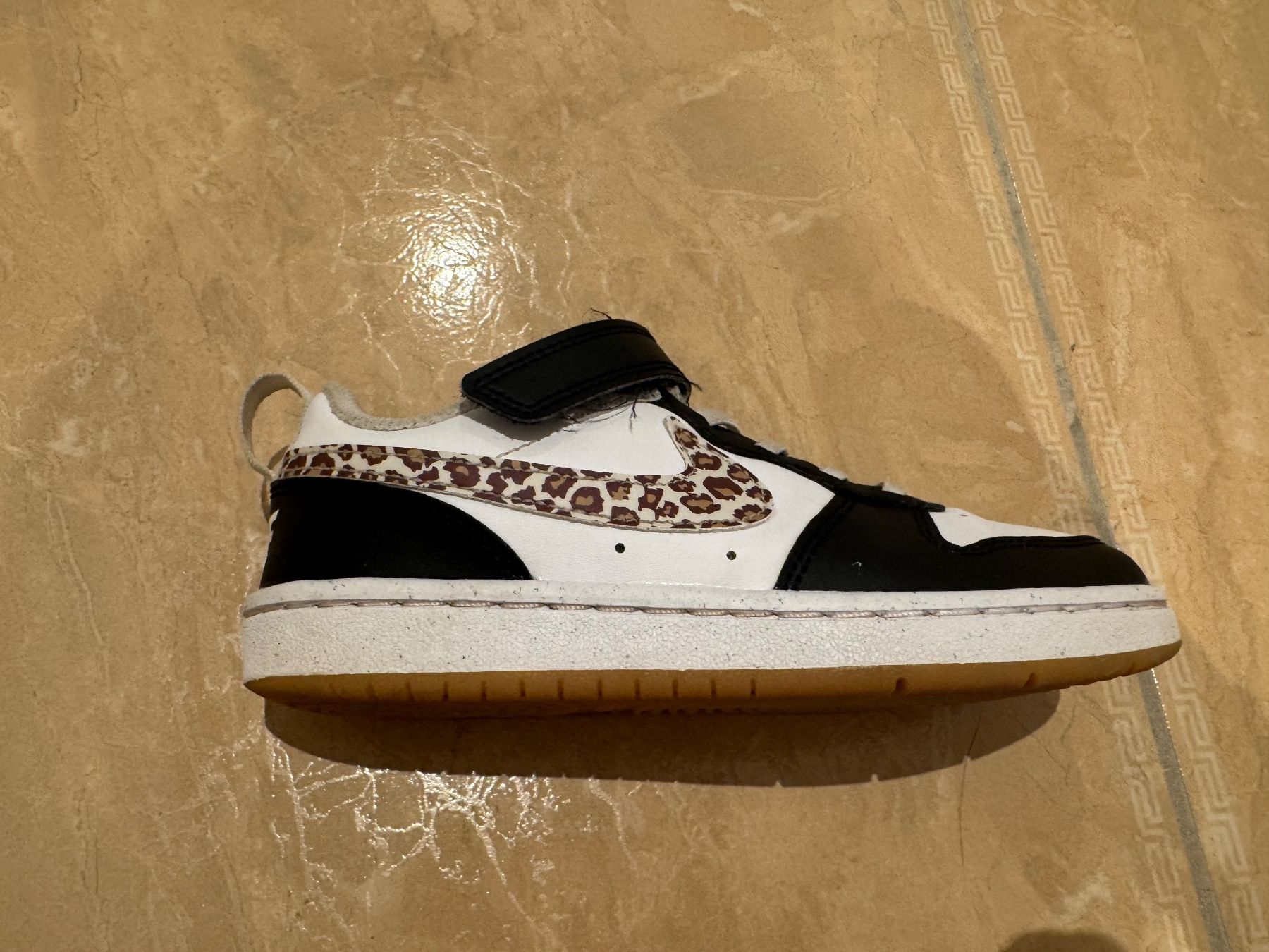 Scarpe per ragazze: Nike Sneakers, 31 – Usato da Klingnau venduto da Markus14 5
