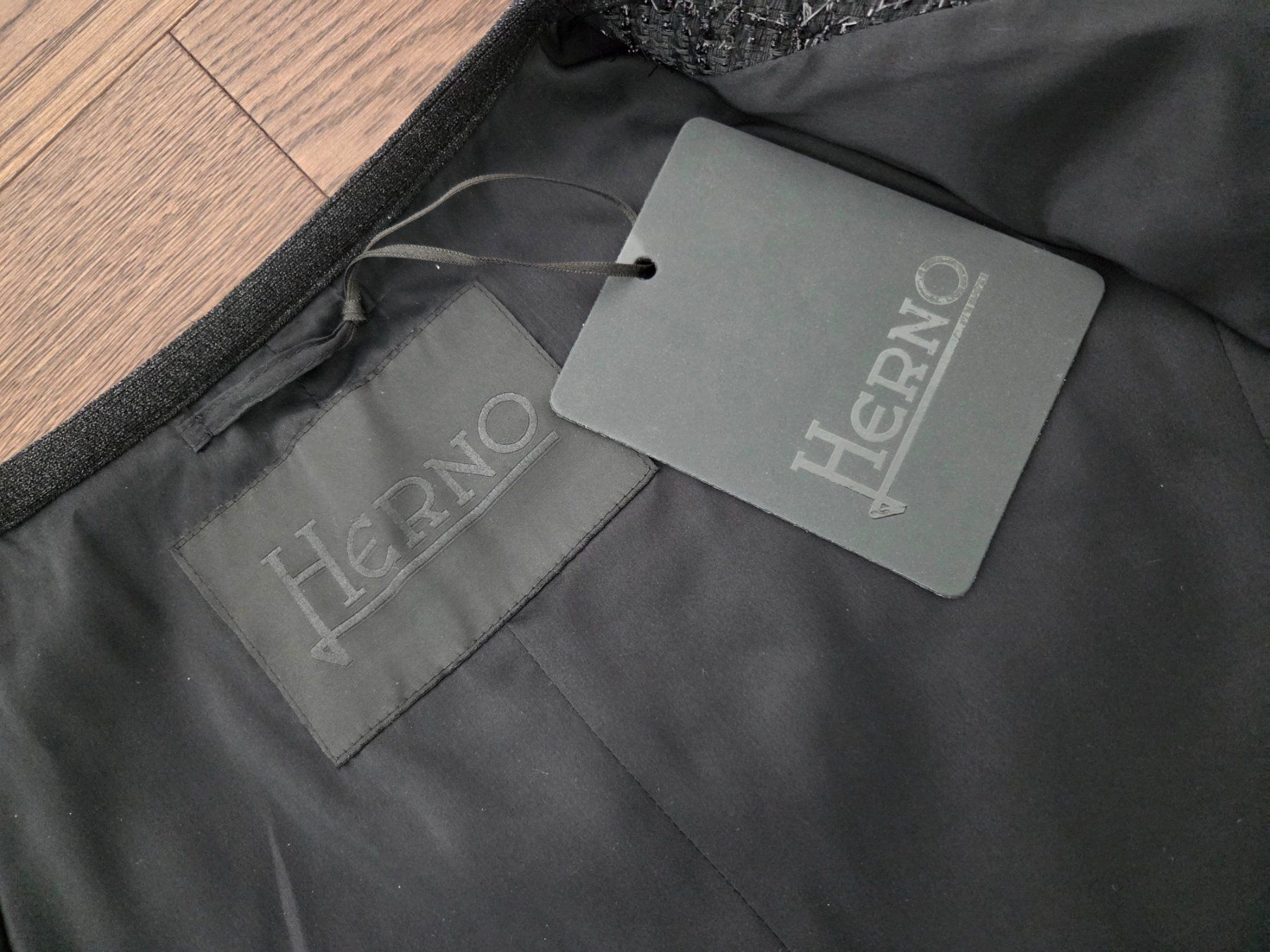 Herno Giacche: Herno Tweed Jacke GR M/ S IT 40 Neu mit Etikett – Nuovo e nell'imballaggio originale da Luzern venduto da annabelle25 4