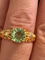 Jolie bague vintage plaquée or 58 pierre Péridot neuve