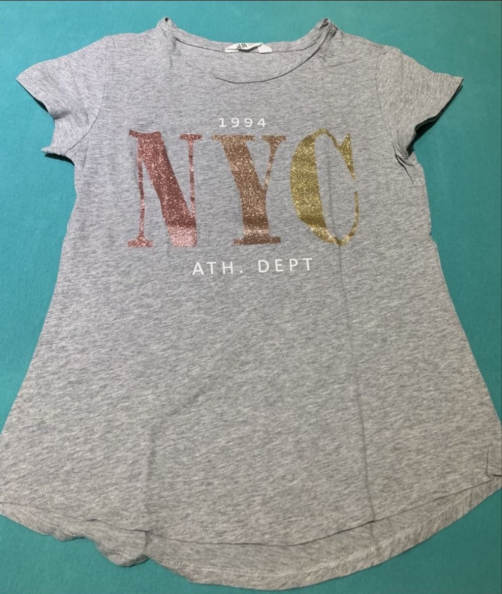 H&M Blusen, T-Shirts & Tops: H&M T-shirt/Bluse, Gr. 170 – Gebraucht aus Zollikerberg von Jvac2