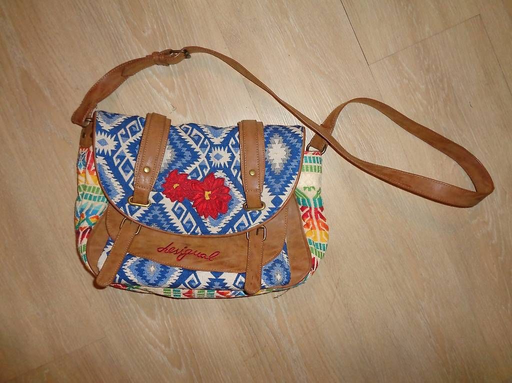 Desigual Borse da donna: Handtasche von Desigual – Usato da Werd-Rottenschwil venduto da Stockhorse