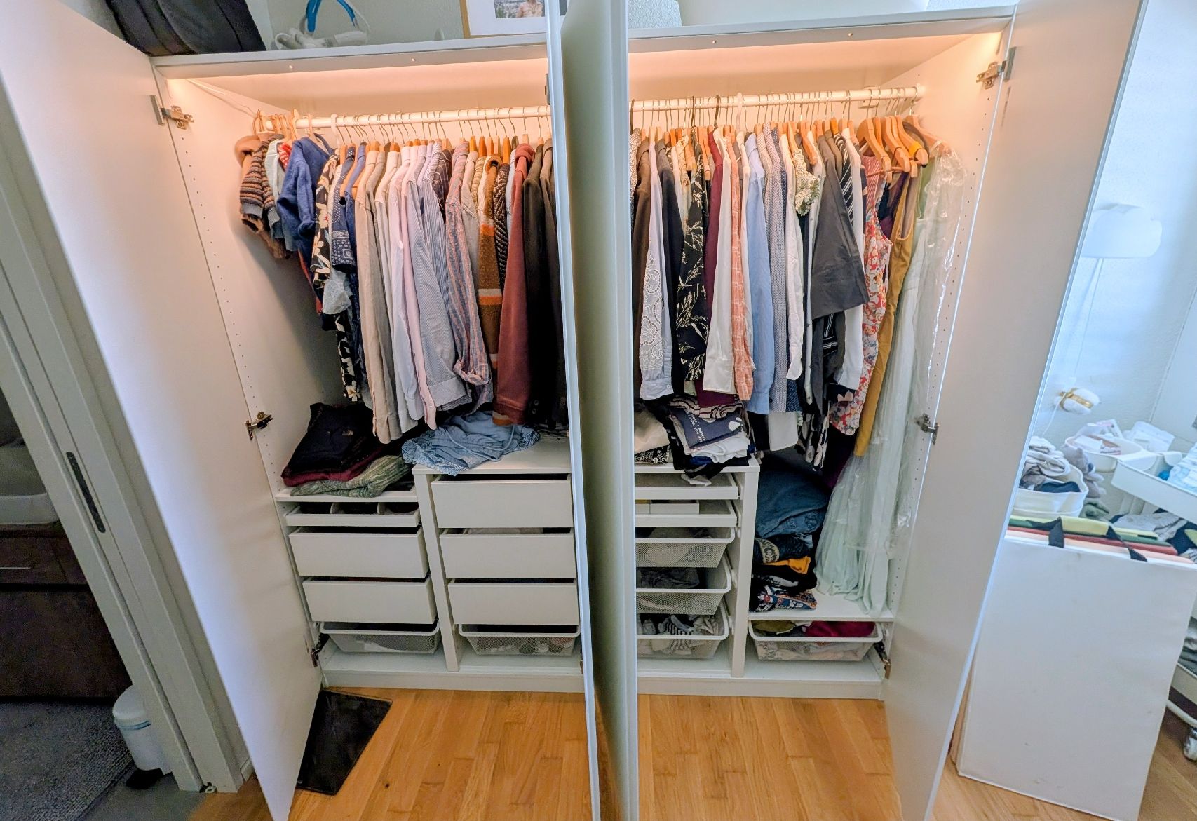 Ikea Schränke: Kleiderschrank – Neu (gemäss Beschreibung) aus Olten von Tschaeppu 2
