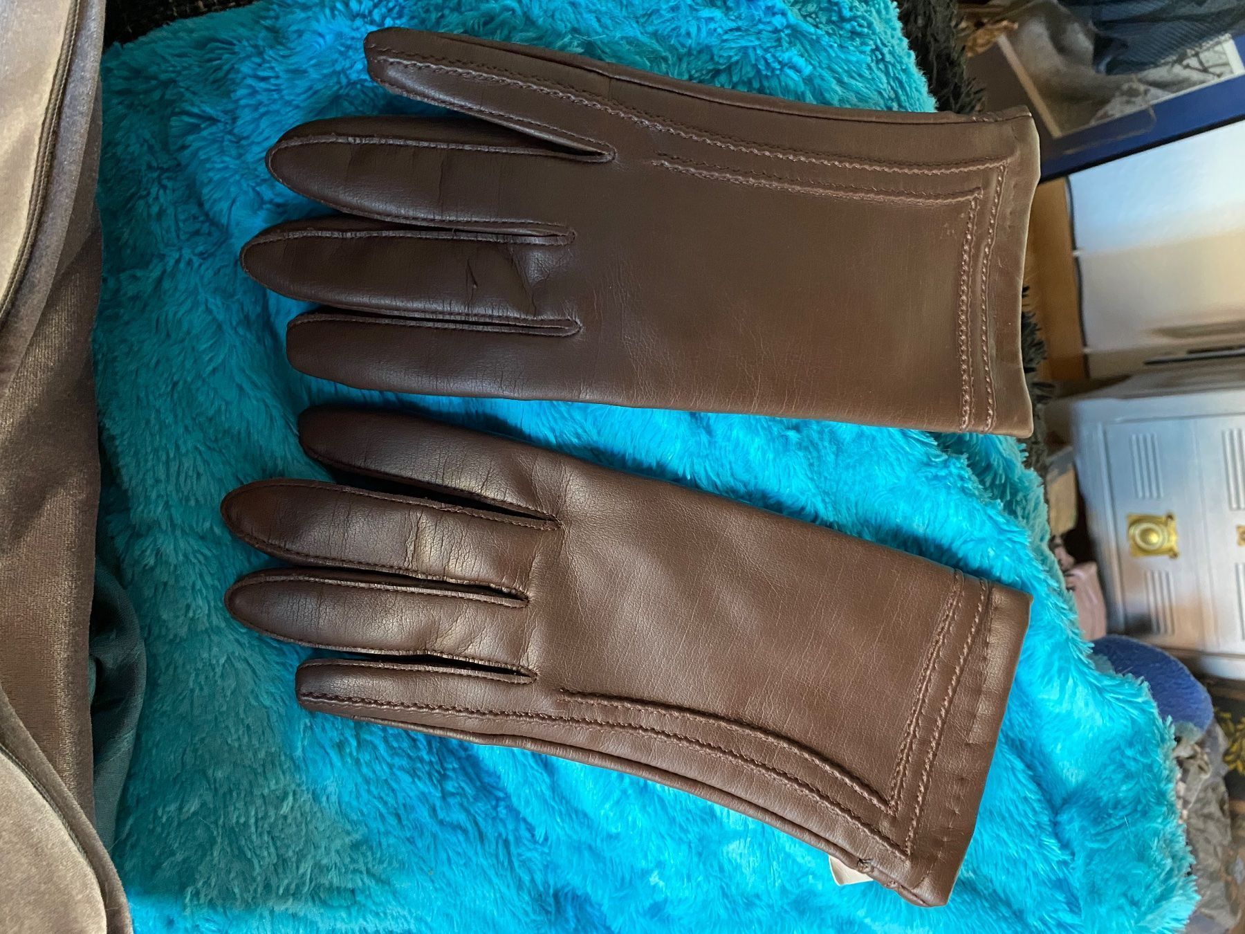 Guanti & manicotti: Paire de gants – Nuovo (secondo la descrizione) da Estavayer Le Lac venduto da sico1260