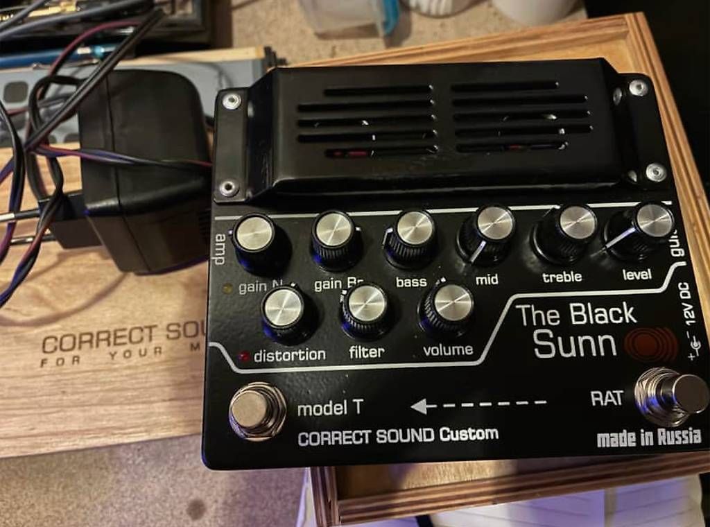 Strumenti musicali: Correct Sound The Black Sunn – Usato da luzern venduto da ildavi