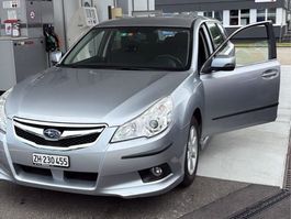 Subaru Legacy 2.0 Automat Benzin 150PS