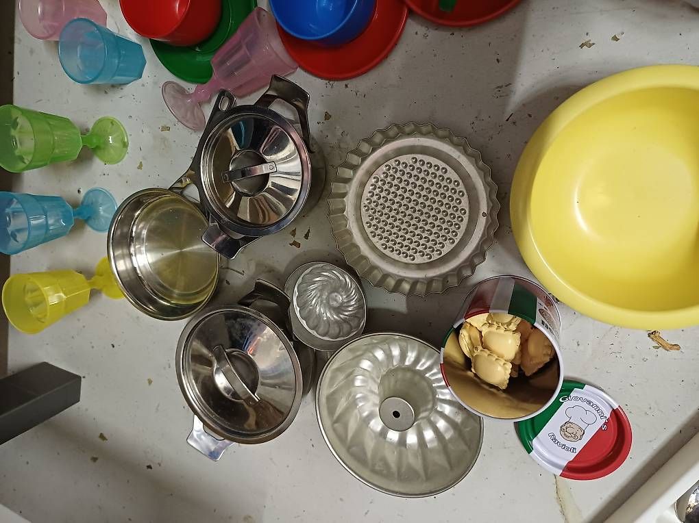 Giocattoli: Spielküche mit viel Zubehör – Usato da Fehraltorf venduto da Sato01 1