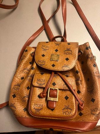 Sac à dos MCM Vintage en cuir, occasion!