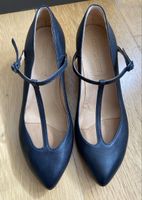 Neue Pomme d‘Or Pumps, Grösse 39