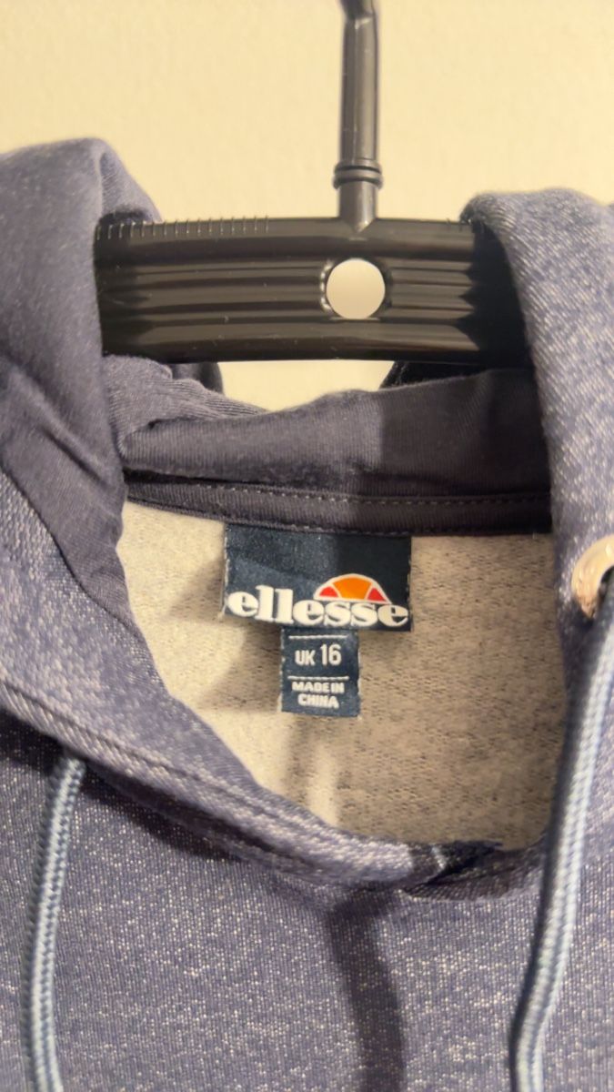 Ellesse Maglioni & Felpe: Ellesse Hoodie dunkelblau – Nuovo (secondo la descrizione) da Oftringen venduto da tola19 3