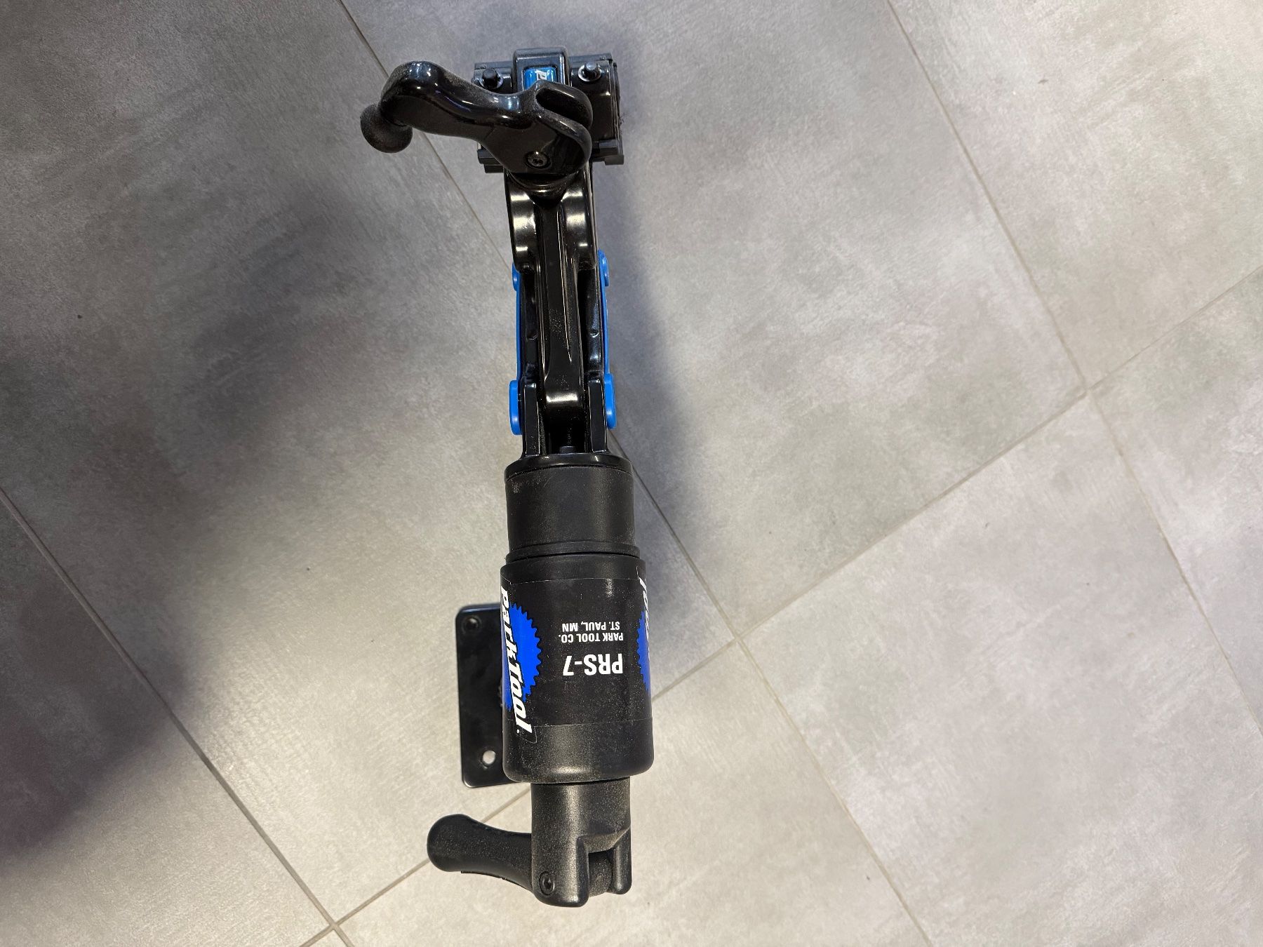 Park Tool Veloständer: Montageständer Park Tool – Gebraucht aus Alterswil von Ski-und-Bike-Garage
