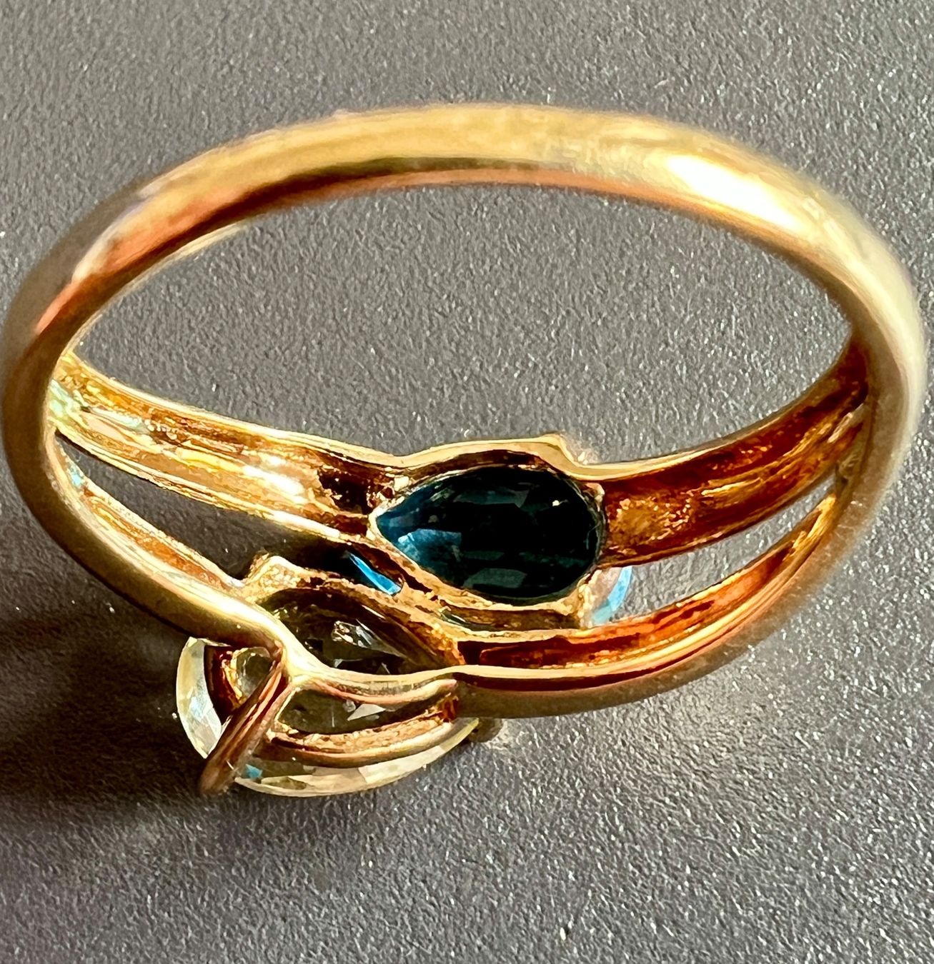 Ringe: Gold-Ring 9K mit Farb-Steinen – Gebraucht aus Chur von Penting1935 5