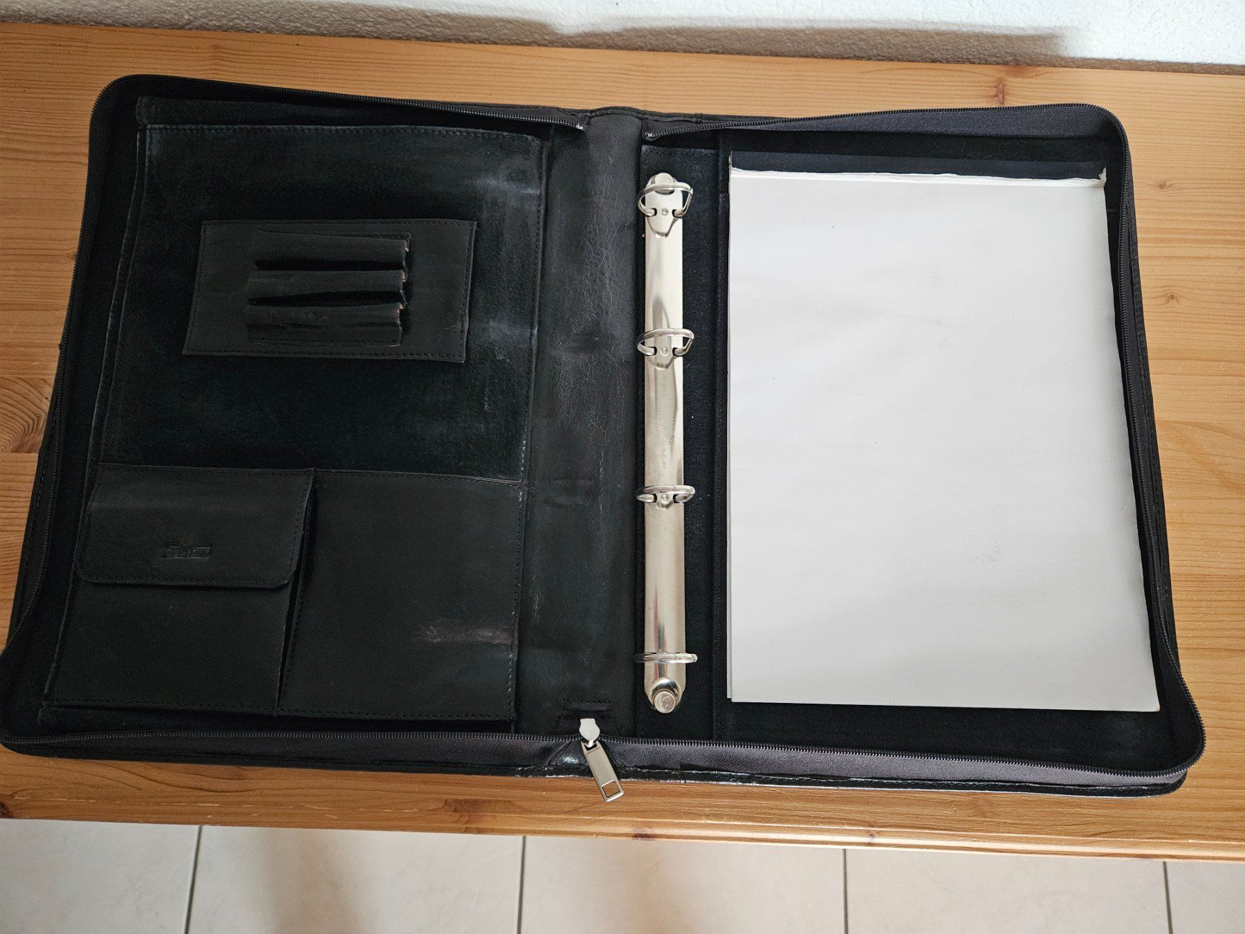 Valises & Sacs: Leder Mappe – D'occasion à Lyss par MGuide 1