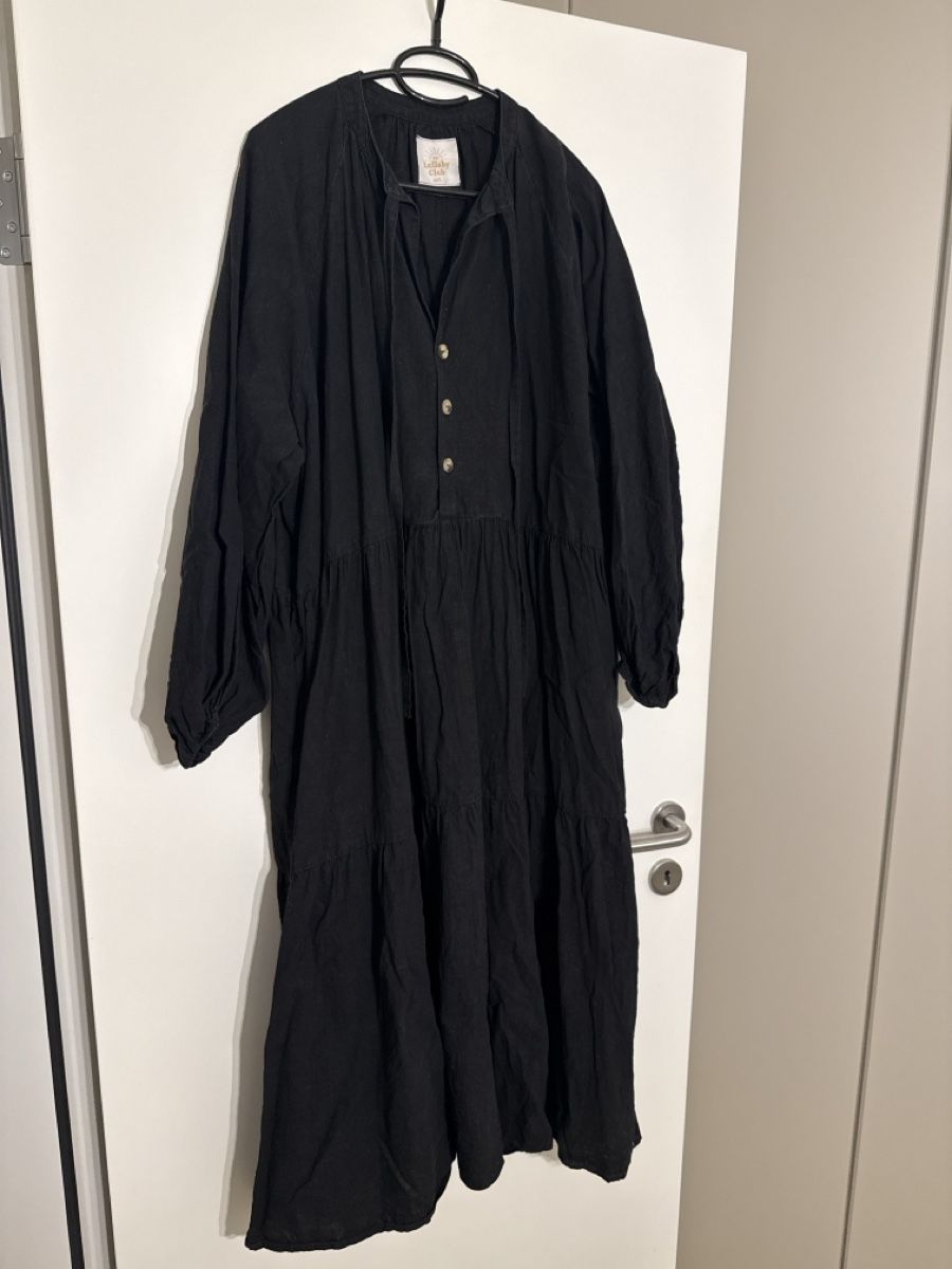 Vestiti: Lullaby Maxidress – Usato da Wettswil venduto da lalinda85