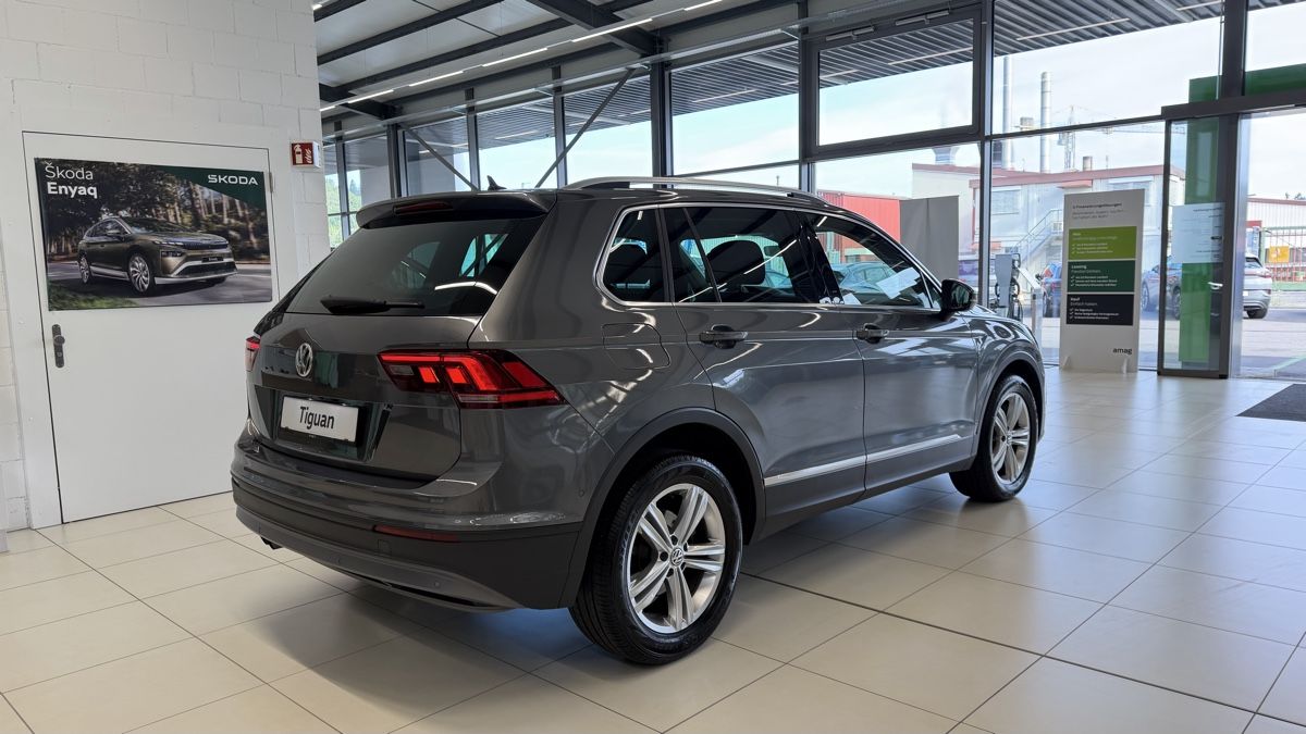 VW Autos: VW Tiguan Benzin 4x4 – Gebraucht aus Näfels von thr_5r5m 4