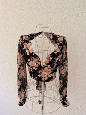 Damen Langarm Oberteil schwarz Blumenmuster Grösse S