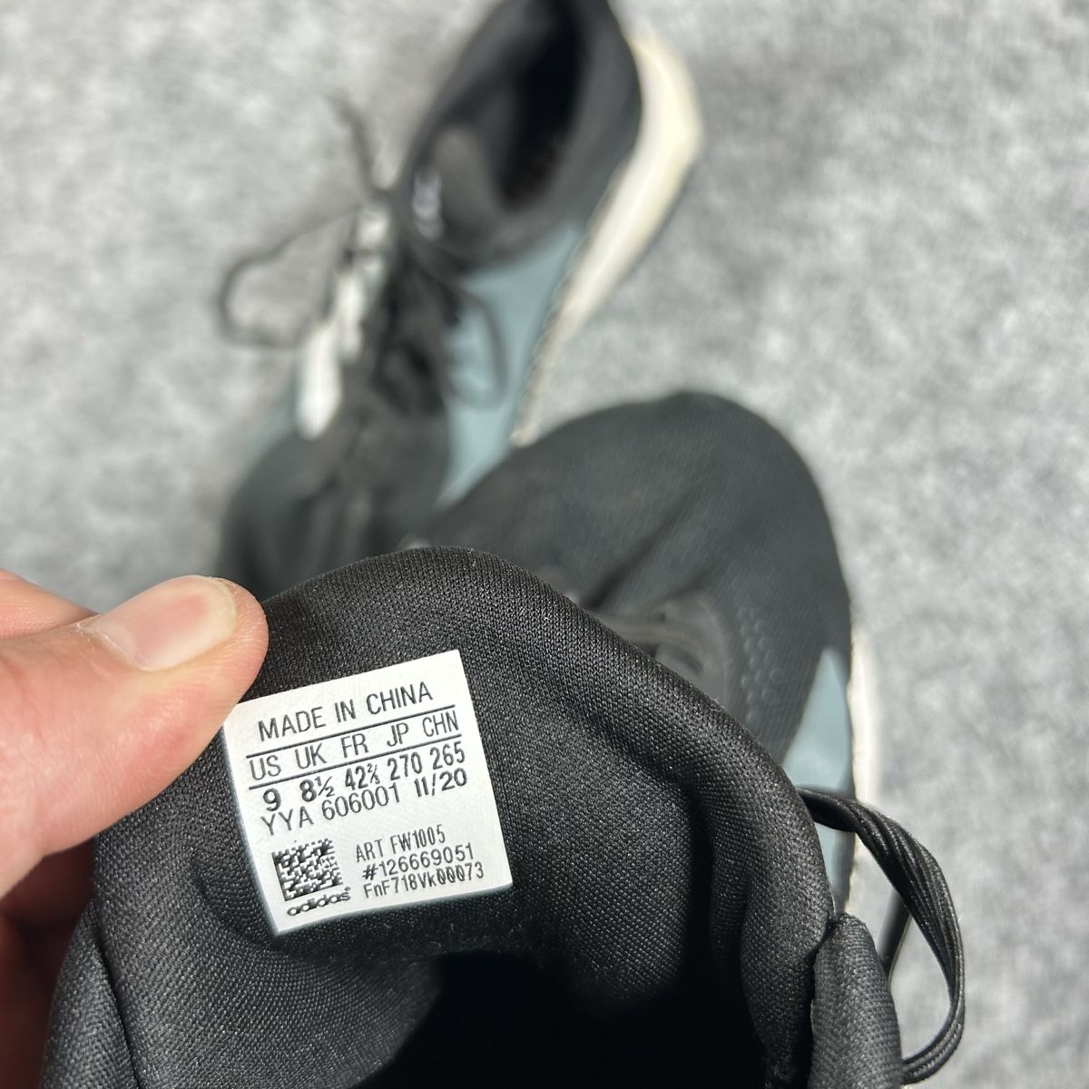 Adidas Herrenschuhe: Adidas Solar Glide 5 42 2/3 – Gebraucht aus La Sagne NE von Matlasape 2