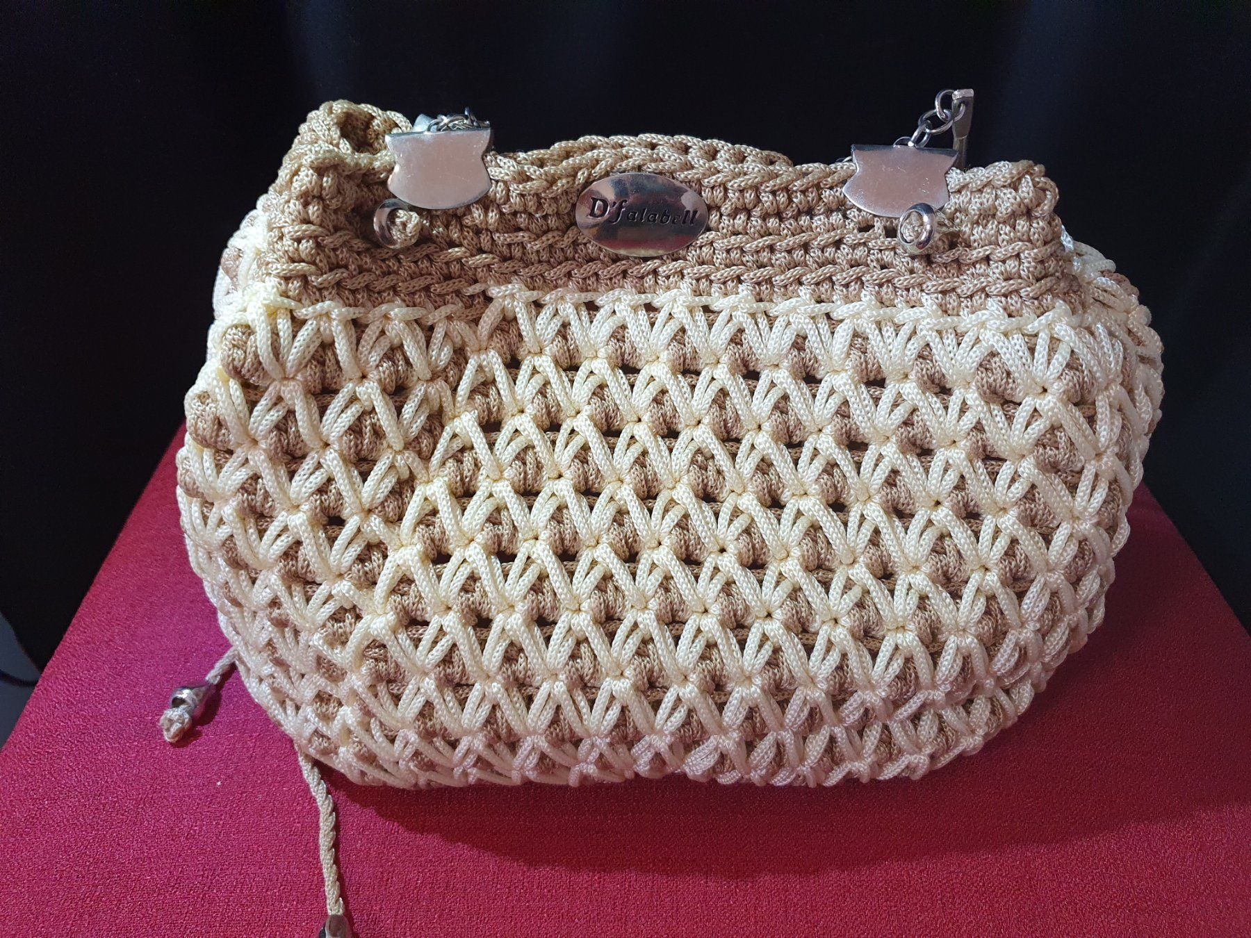 Borse da donna: Wunderschöne, Spezielle Handtasche – Nuovo (secondo la descrizione) da Abtwil AG venduto da MaVo.0710