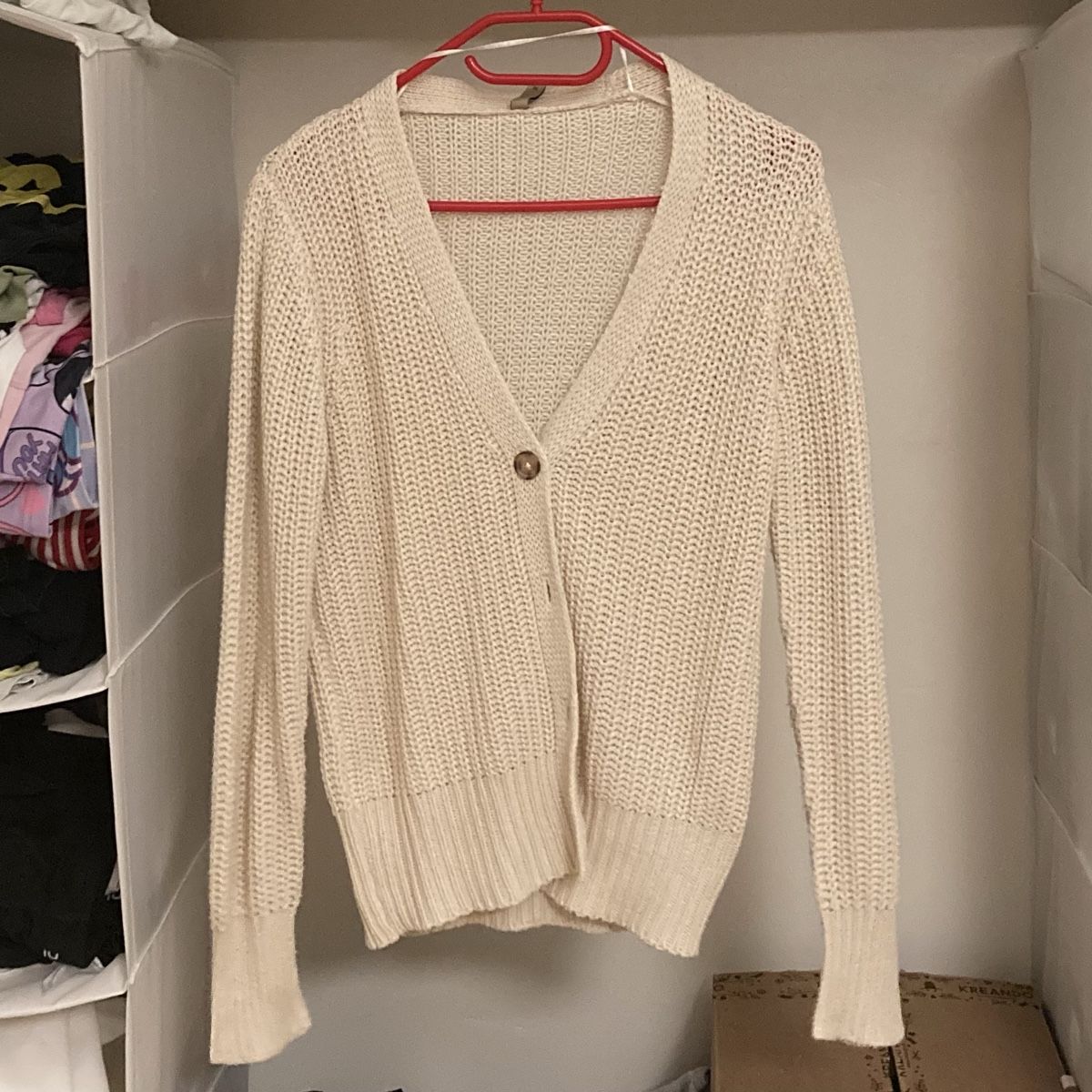 Giacche: beige cardigan – Usato da Petit-Lancy venduto da yoo_jm8h