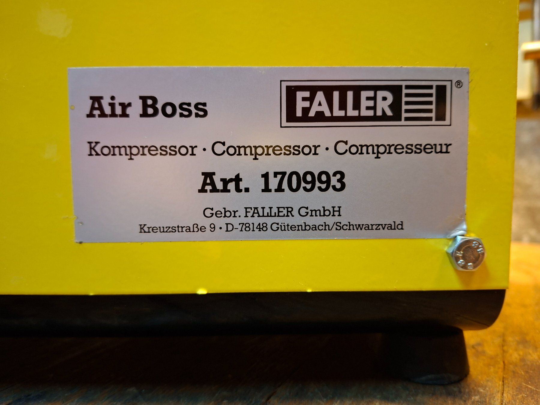 Compressori: Airbrush Kompressor Faller Airboss – Usato da Steffisburg venduto da Rikave 1