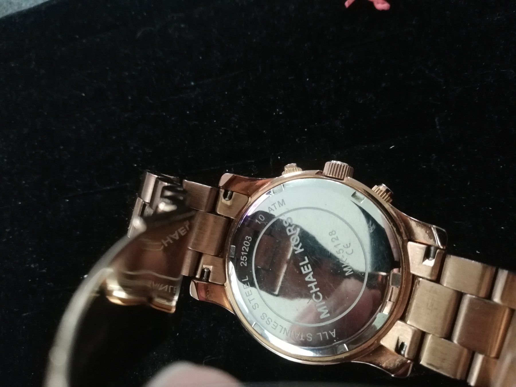 Michael Kors Uhren: MICHAEL KORS - DAMENUHR GOLD – Gebraucht aus Steinhausen von ellako 4