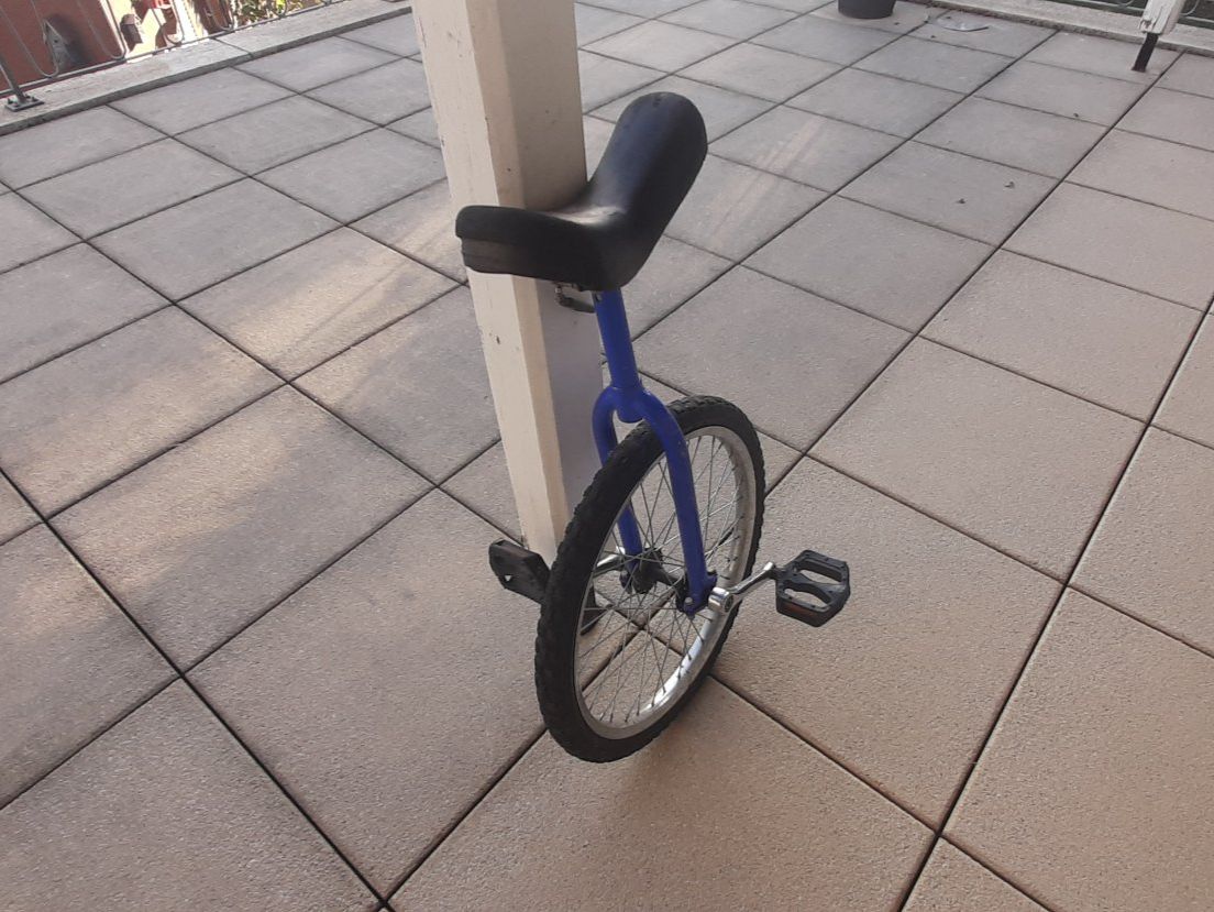 Biciclette: Monocycle d'occasion – Usato da Marly venduto da mar_bxp5 1
