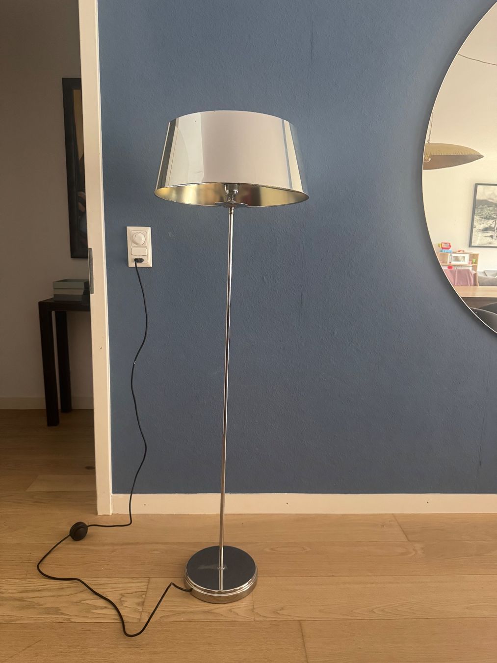 Lampes: Lampe design chrome/miroir – D'occasion à Jussy par mar_hqy6