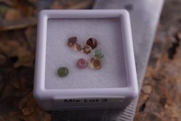 Edelsteine im Böxli  ab 1.-  lot3   Räumung