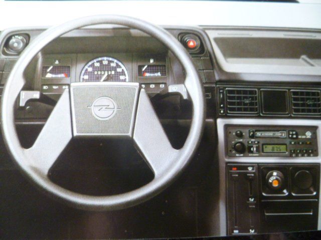 Opel Documenti: Opel Kadett Prospekt 1986 – Usato da Zofingen venduto da sosalinos01 6
